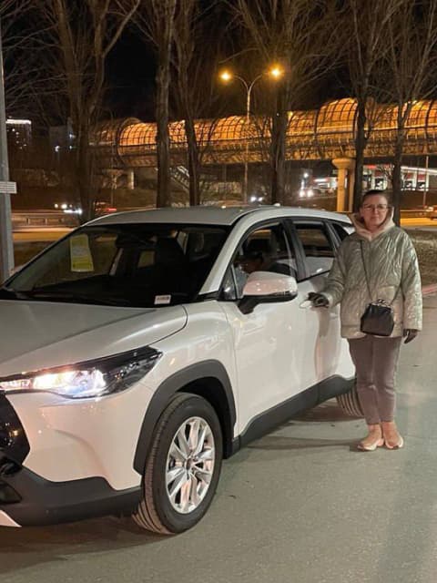 Toyota Corolla Cross для Дмитрия и Евгении
